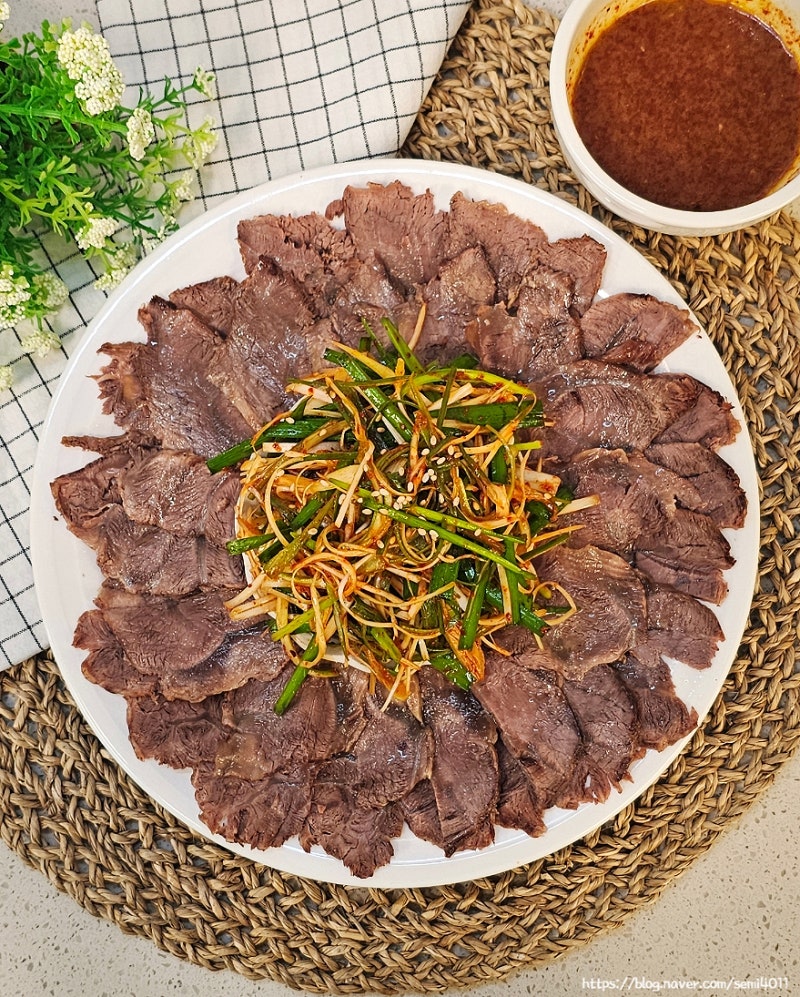 아롱사태수육 레시피 쫄깃하고 부드럽게 삶는법