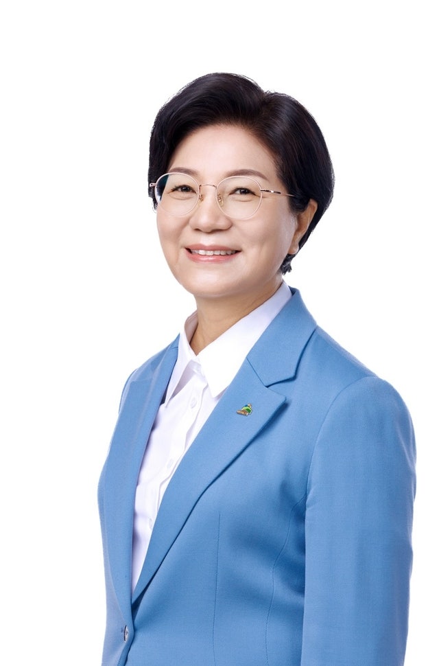 [단독] 플라이크 은평 ‘건분법 위반’ 논란…계약 전 8억9천만원, 김미경 은평구청장 과태료....
