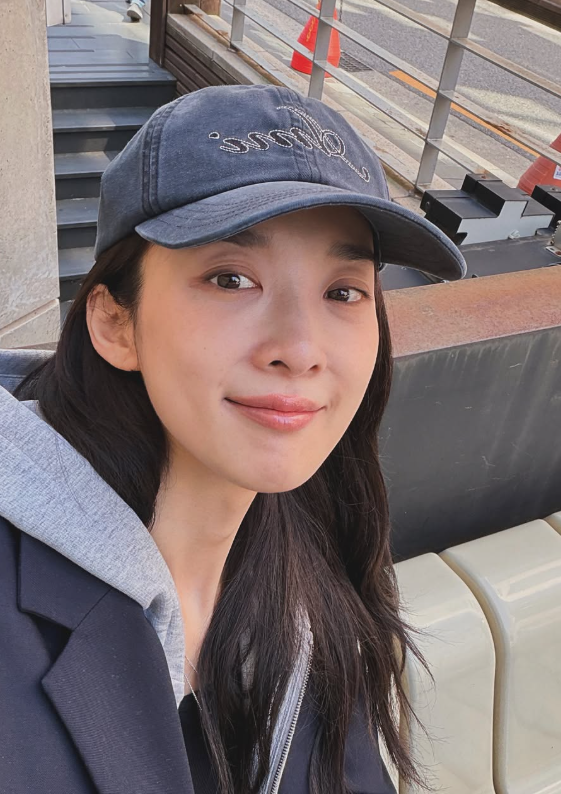 “교통사고 후 허리 악화” 이청아 프로필 나이 학력 아버지 이승철 결혼 이기우 결별 고분....
