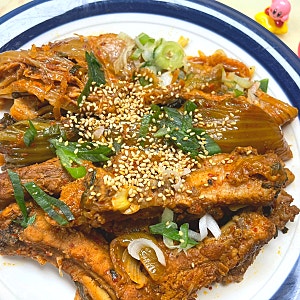 [요리] 김치등갈비찜 황금레시피 | 푹 끓일수록 맛있는 밥도둑 등갈비 요리