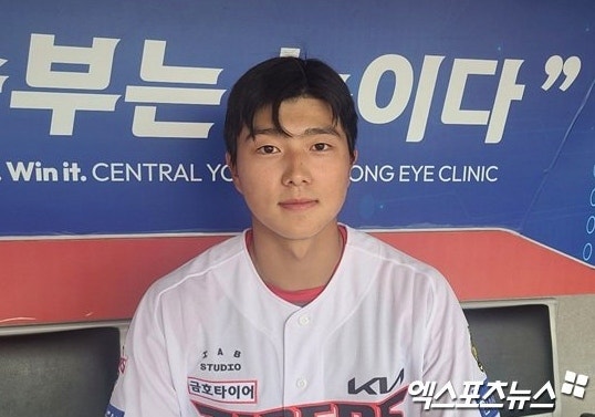 KIA 타이거즈 '꽃미남 신인' 박종혁, 1군 데뷔전 향한 뜨거운 다짐