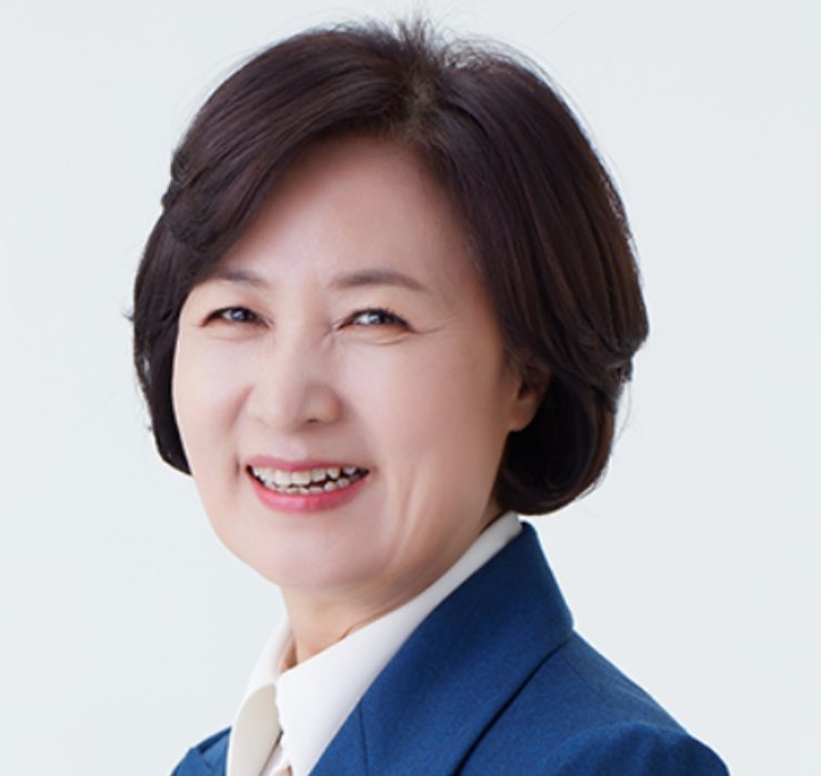 추미애 프로필 나이 사퇴 청원 결국 3만명 넘었다…경기도지사 취임 후 무슨 일이 있었나