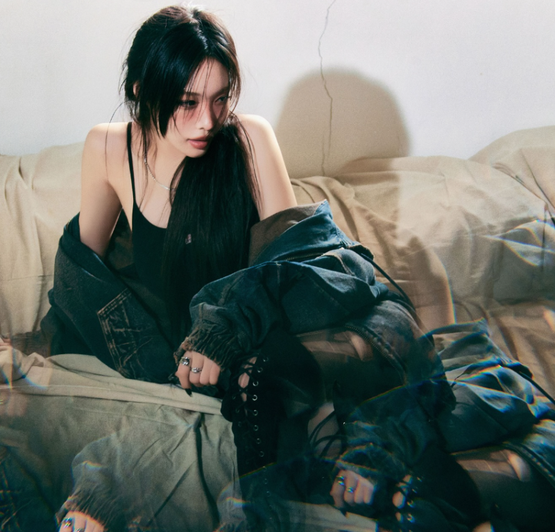 '별빛청하' 청하 프로필 | 나이 키 학력 데뷔 아이오아이 MBTI 대표곡 앨범 노래