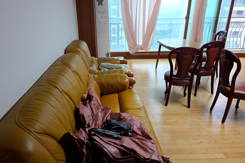 인천 이사가구버리기 쇼파버리는법 부평구 장롱버리는비용 책상폐기갈산동 거실장 장식장 ....