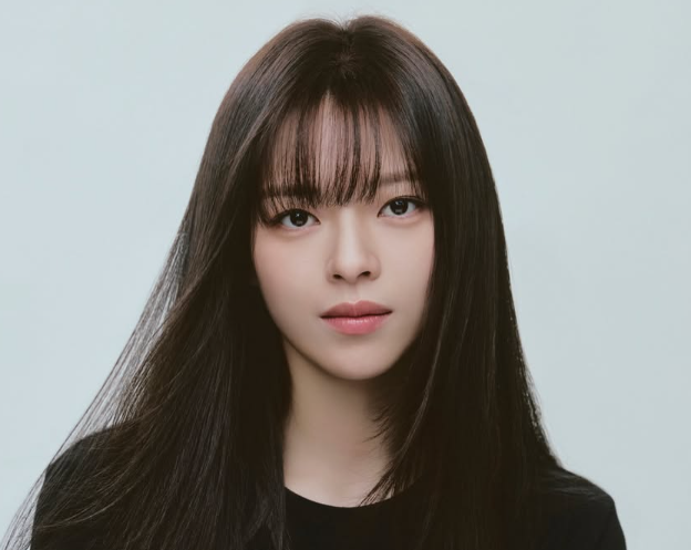 “정연 아니었어?” 트와이스 '정연'으로 11년 활동했는데 새 프로필엔 ‘유정연’