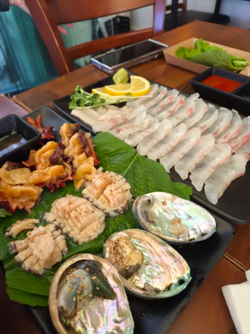 양양 인구해변맛집 LA어촌회관 후기