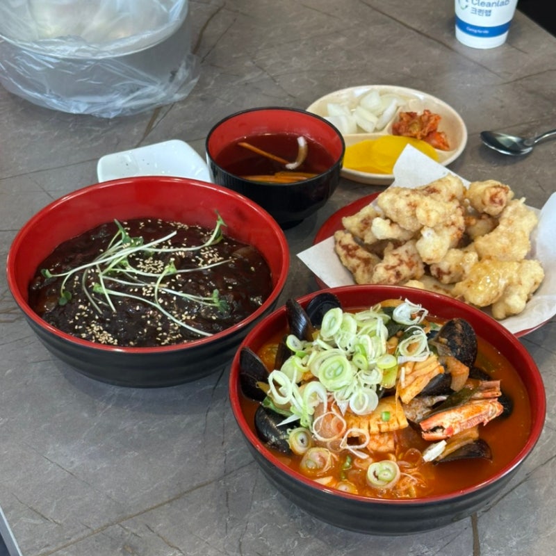춘천중국집) '미왕' 짜장면, 해물짬뽕, 미니 탕수육 가성비 좋은 효자동중국집