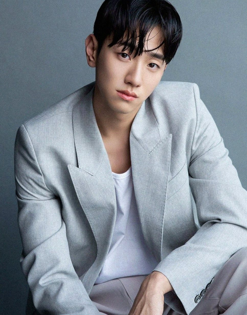 류혜영 남윤수 조합의 킬링타임 2년 만에 베일 벗은 폐병원 라이브 실체