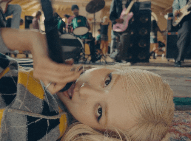 로제 ROSE - new trick 뉴트릭 가사 해석 번역 발음 제목의 의미와 뜻 애플 아이폰 뮤비 노래 정보....