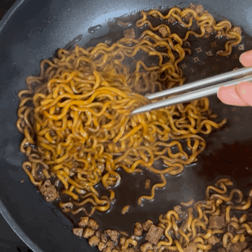 삼양 우지 짜르르 라면 후기, 제대로 된 짜장라면 추천!