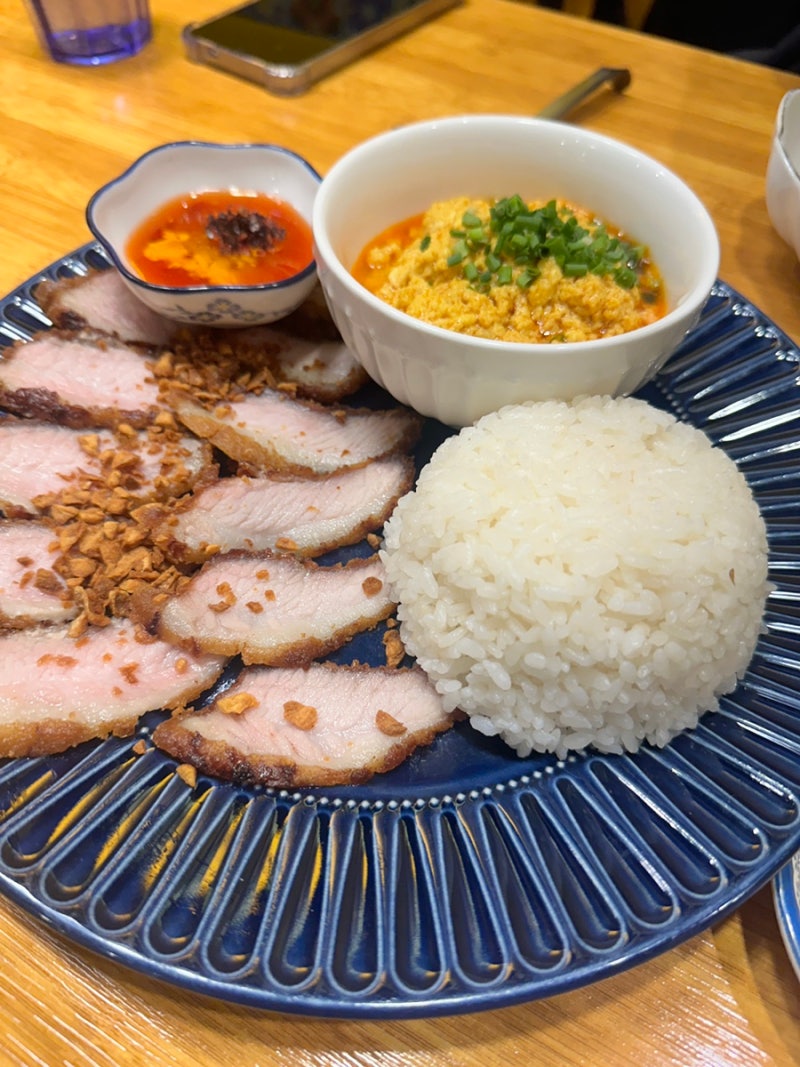 세종정부청사 맛집 태국음식 타논55 감자탕쌀국수 무텃커리 후기