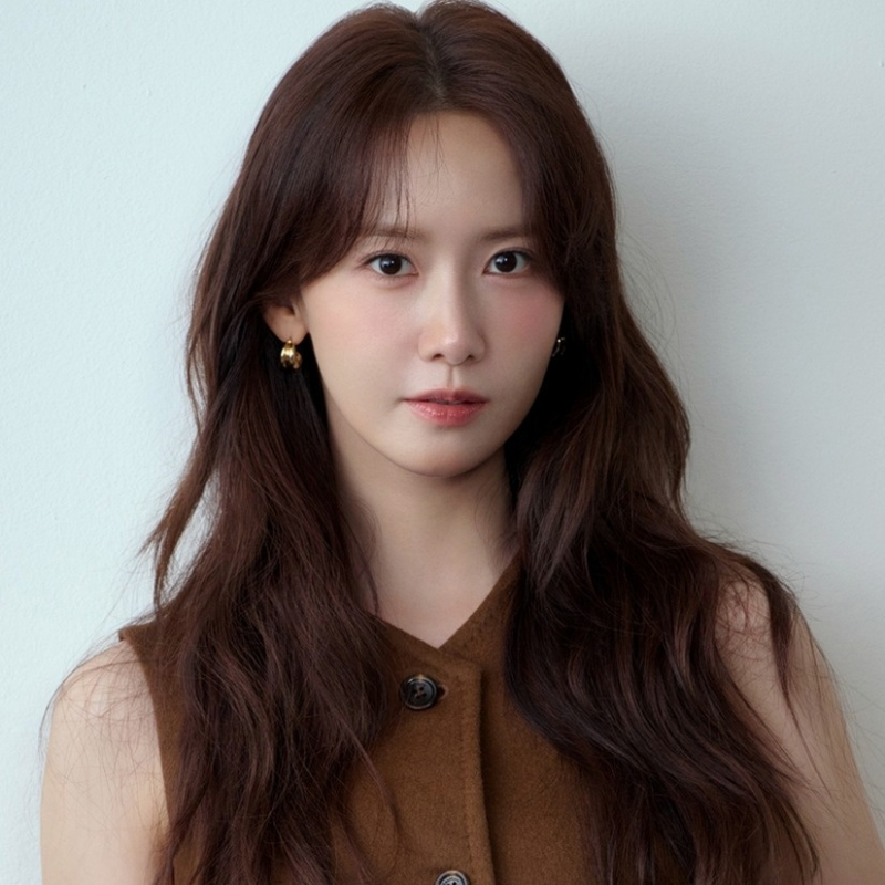 윤아 차기작 '언내추럴' 2027년이라는데, 팬들 반응이 심상치 않다