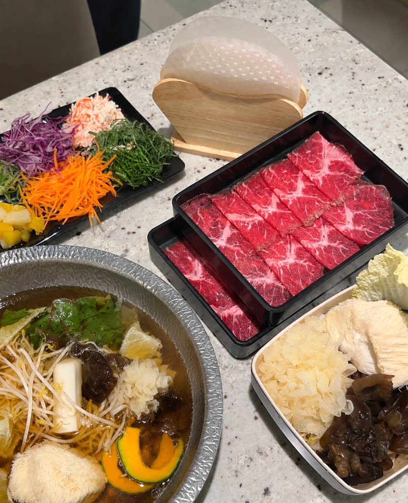 잠실 롯데백화점 맛집 추천 무한리필 샤브샤브 & 월남쌈 설온