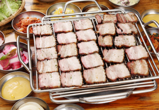 생방송투데이 수원 등갈비 홍구등갈비 본점 성균관대역 맛집