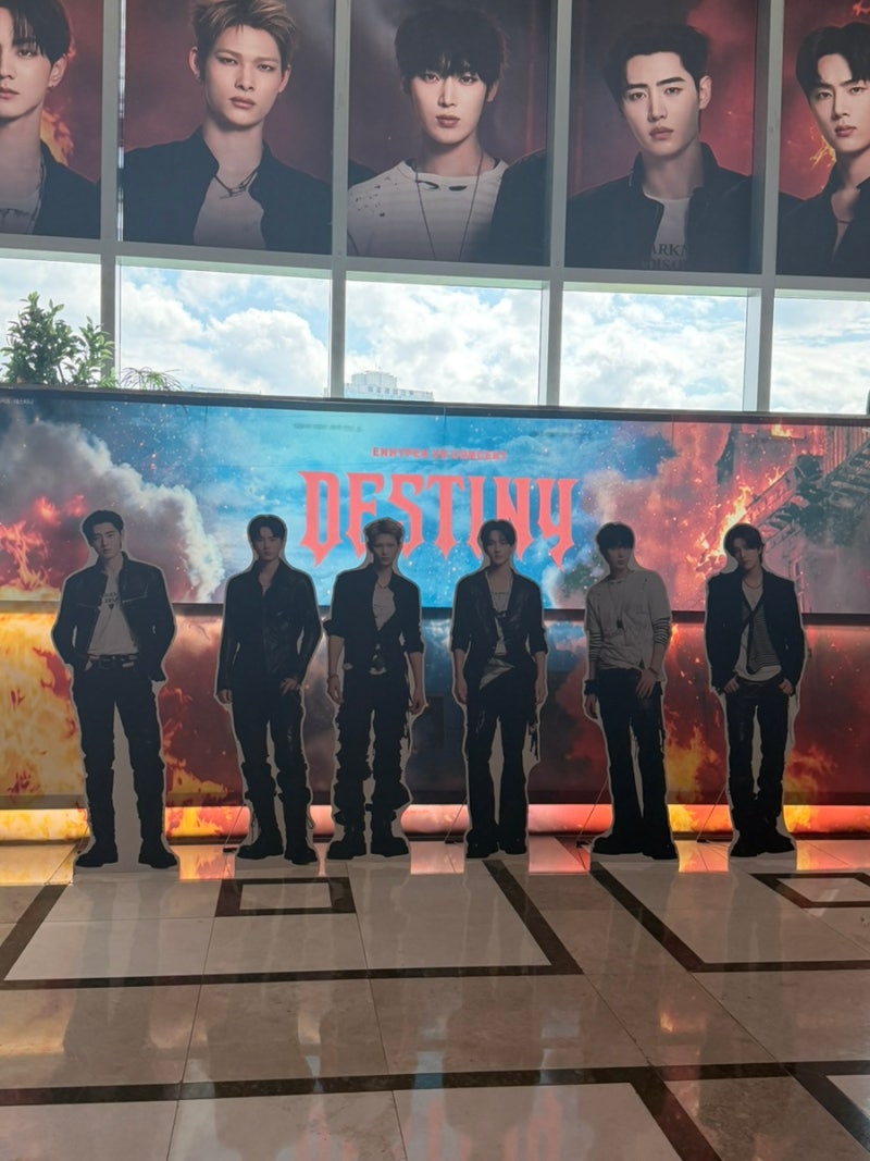 ENHYPEN VR CONCERT : DESTINY at Lotte World Mall Review (Featuring All ENHYPEN Members)
