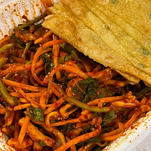 강릉 중앙시장맛집 새콤달콤 오징어초무침과 납작만두 추천 : 원조소문난무침회 (주차, 포장....