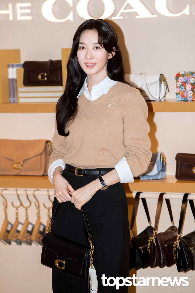 이청아, 교통사고로 부상…'고분고분한 킬러' 하차 논의 중