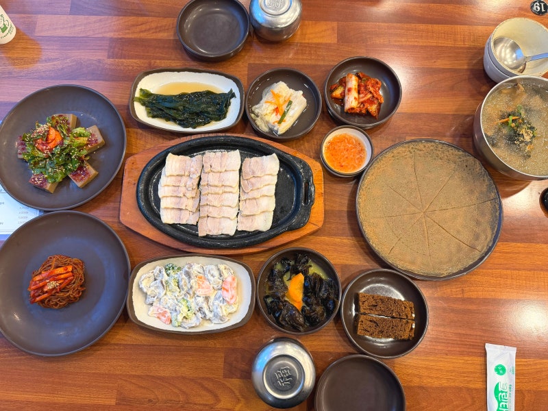 양주 도토리맛집 송추도토리｜서울 근교 부모님 모시고 가기 좋은 수육 도토리 정식 후기