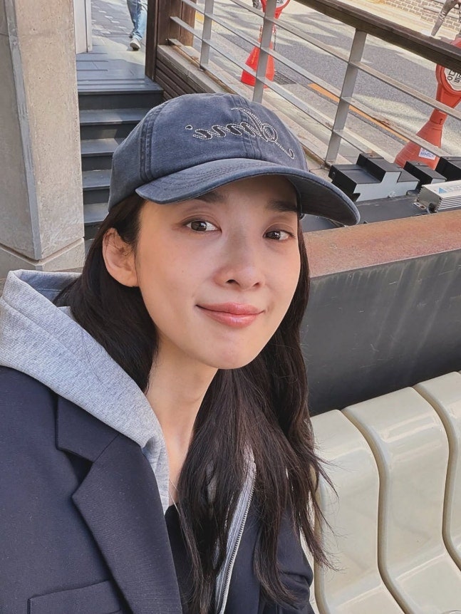 이청아, 교통사고 후 허리 악화…결국 ‘고분고분한 킬러’ 하차