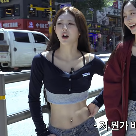요즘 여돌 복근 수준이라고? 아이칠린 주니 복근...ㄷㄷ