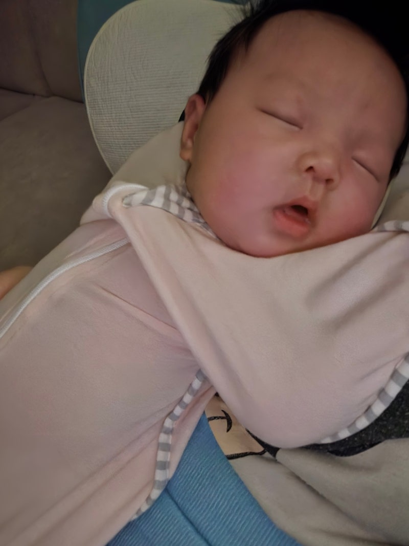 아기 RSV 예방주사 접종 후기, 열은 없었지만 그날 밤은 정말 길었다