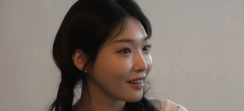 "새벽에 응급실 이송" 가수 청하, 갑작스러운 건강 악화에 경기대 축제 비상