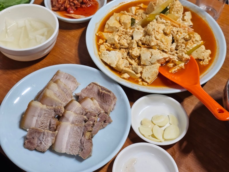 대전 중앙로역 두부두루치기 맛집 진로집 후기 웨이팅 시간