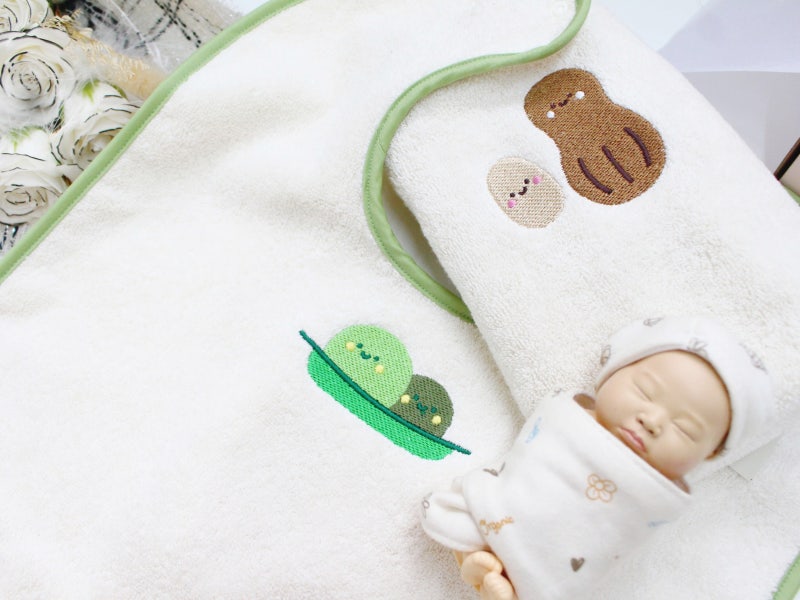 조카출산선물, 뭘 사야 오래 쓸까? 신생아부터 유아기까지 쓰는 아기턱받이 피치콩 워시빕