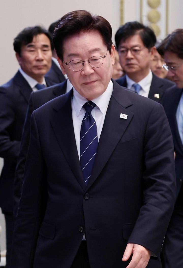 이재명 대통령 기자회견, 시작 2시간 전 30분 전격 연기된 이유