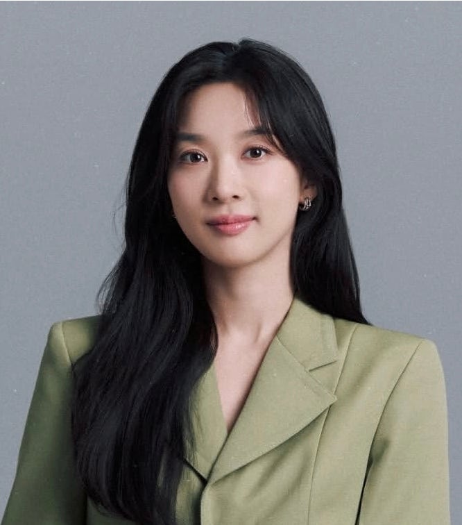 이청아, 교통사고 허리 악화 하차 보도…소속사가 밝힌 현재 상황
