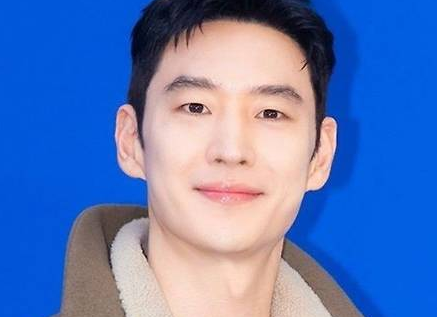 이제훈 영화 흉몽 출연, 꿈을 사고파는 판타지 호러 도전