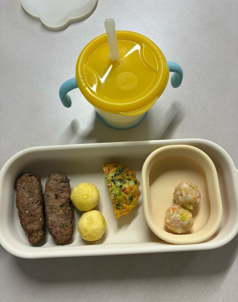 10개월 아기 자기주도 소고기   레시피 | 초간단 한끼 이유식 고구마오트밀계란빵 | 초간단 치....