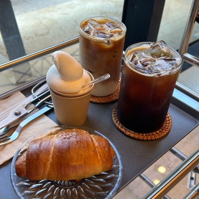 바삭한 소금빵이 맛있는 광주 북구 카페ㅣ양산동 이븐베터커피