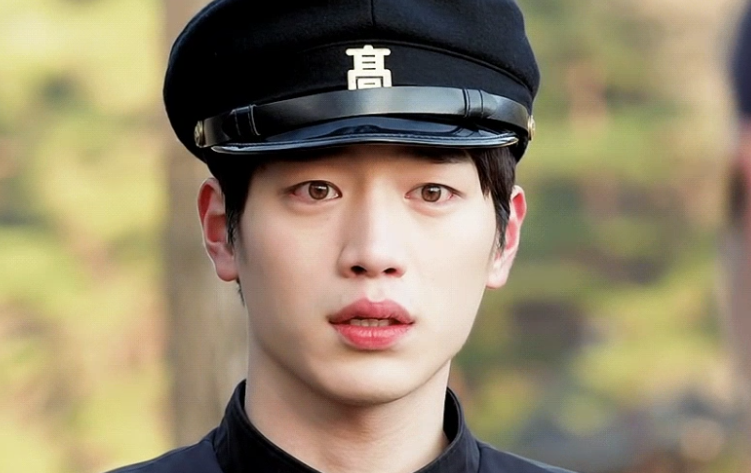 '대상 배우' 서강준, 12년 전 문소리와 나이차 극복하고 찍은 파격 멜로…결국 이렇게 됐다
