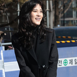 무조건 비싼 가방만 메는 게 아닌 이부진가방 폴렌느 30만원대 구입 정보