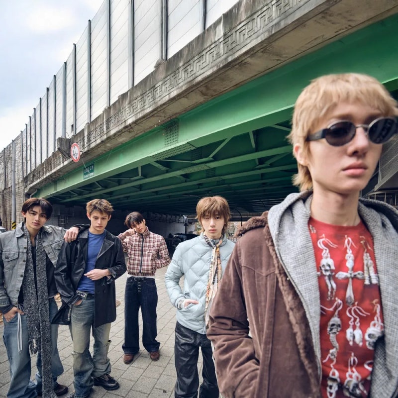 코르티스 410만장 돌파…데뷔 1년 만에 BTS와 나란히 선 신인 그룹