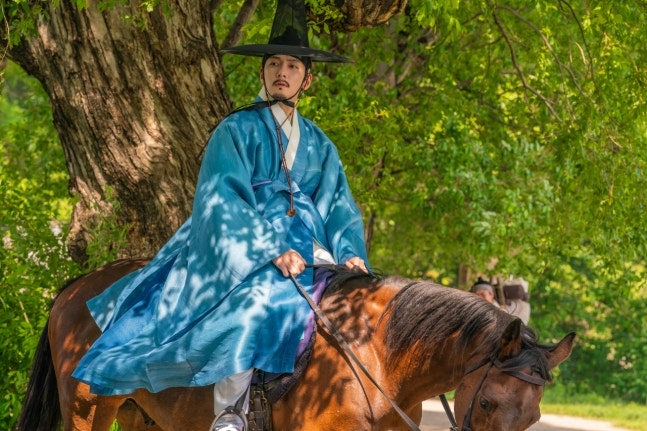 지창욱, 치명적인 매력으로 컴백 ‘스캔들’ 조선 최고 연애꾼의 변신
