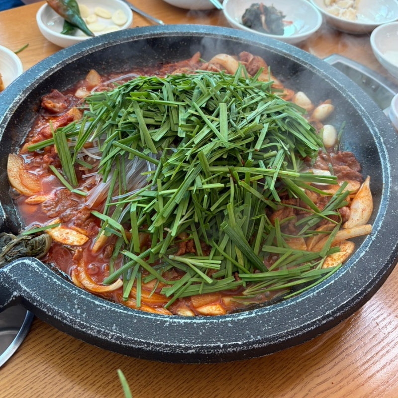 오륙도식당 | 오리고추장불고기부터 볶음밥까지 맛있었던 함양 오리집