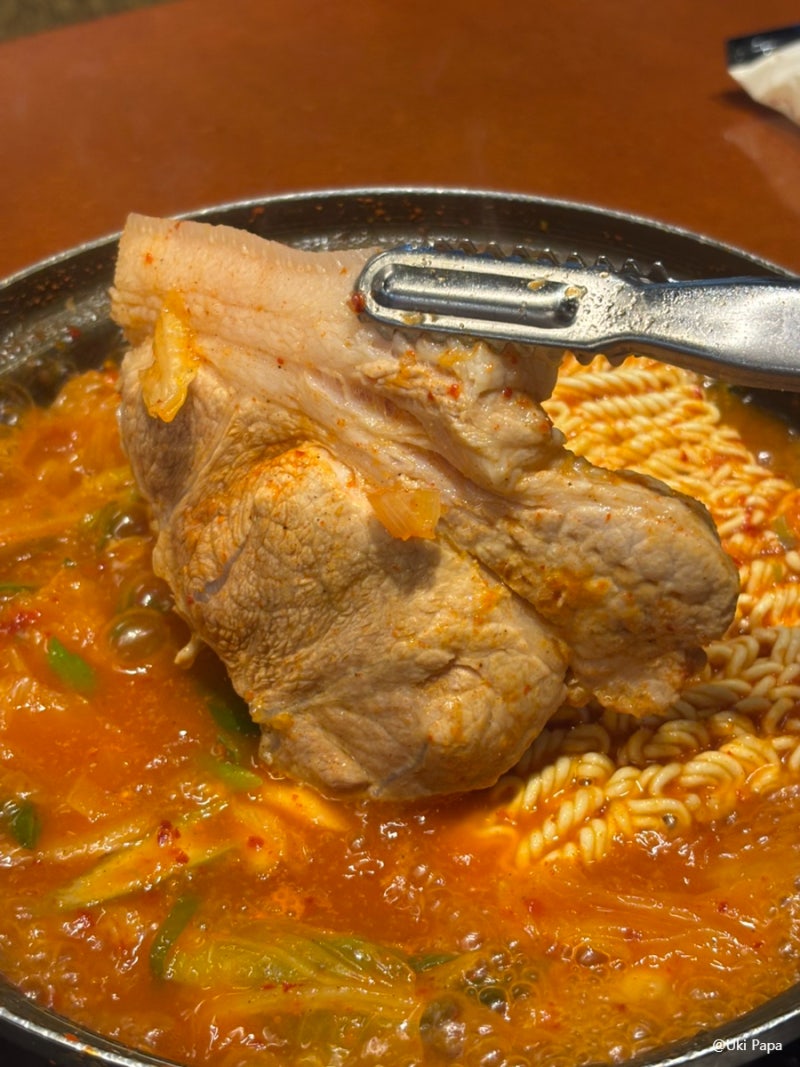 [순천] 맛집 ❗❗백채김치찌개❗❗ 에서 김치찌개와 떡갈비