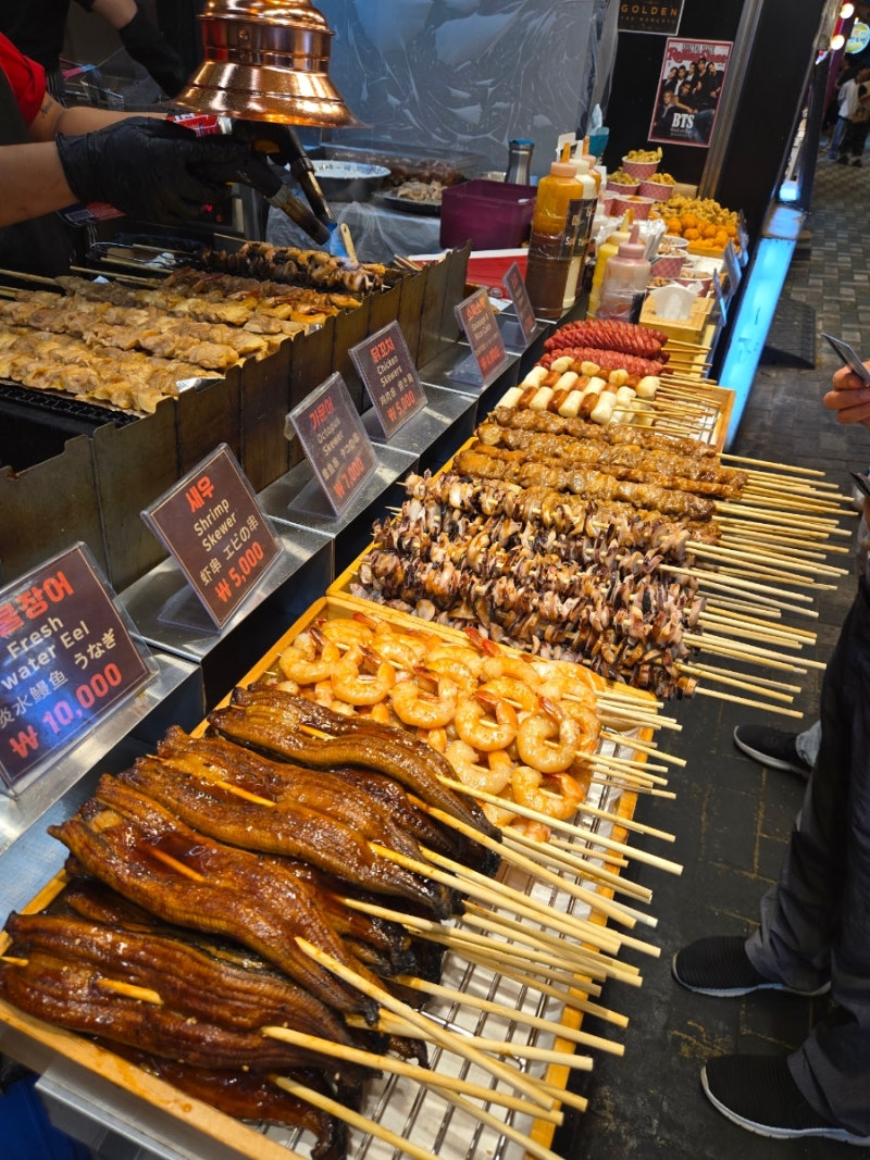 [부산] 스큐어 앤 프라이 || 해운대전통시장 맛집 꼬치+돼지갈비 후라이드