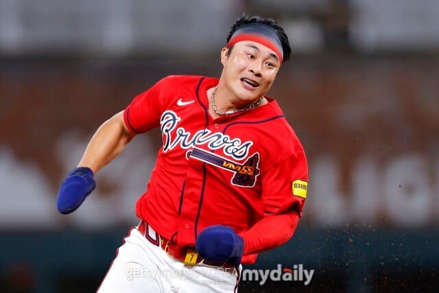 "주전 경쟁 밀려나나 했더니..." 김하성, 포스트시즌 예상 로스터 승선하며 반전 근황