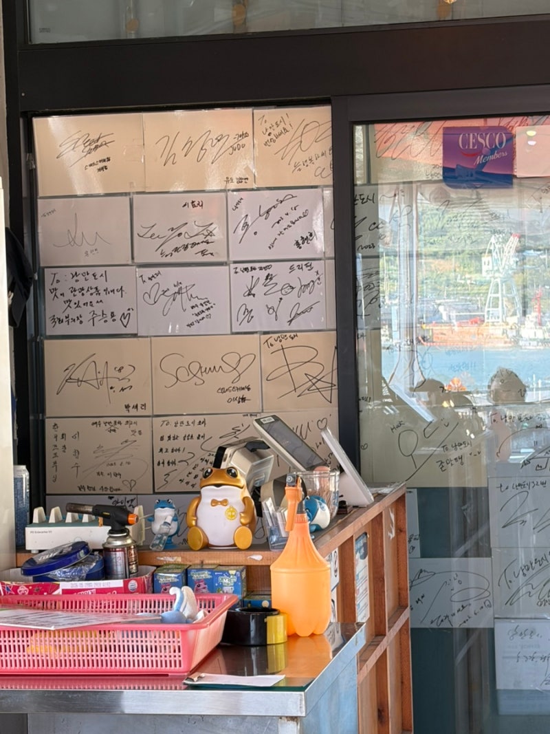 여수 낭만포차 32번｜여수 바다 보며 즐기는 해산물 삼합 솔직 후기