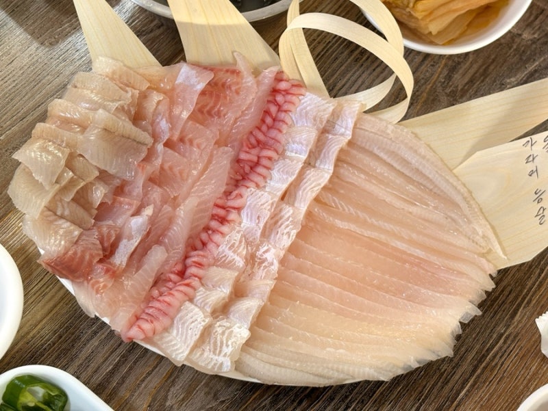 부산 해운대 맛집 택시기사님 추천으로 찾아간 새총횟집 줄가자미·돌돔·붉바리 1인 4만원 ....
