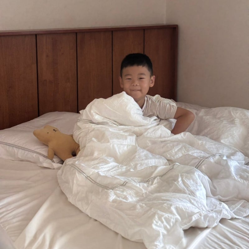 겨울이불 크라운구스 호텔침구세트로 교체했어요
