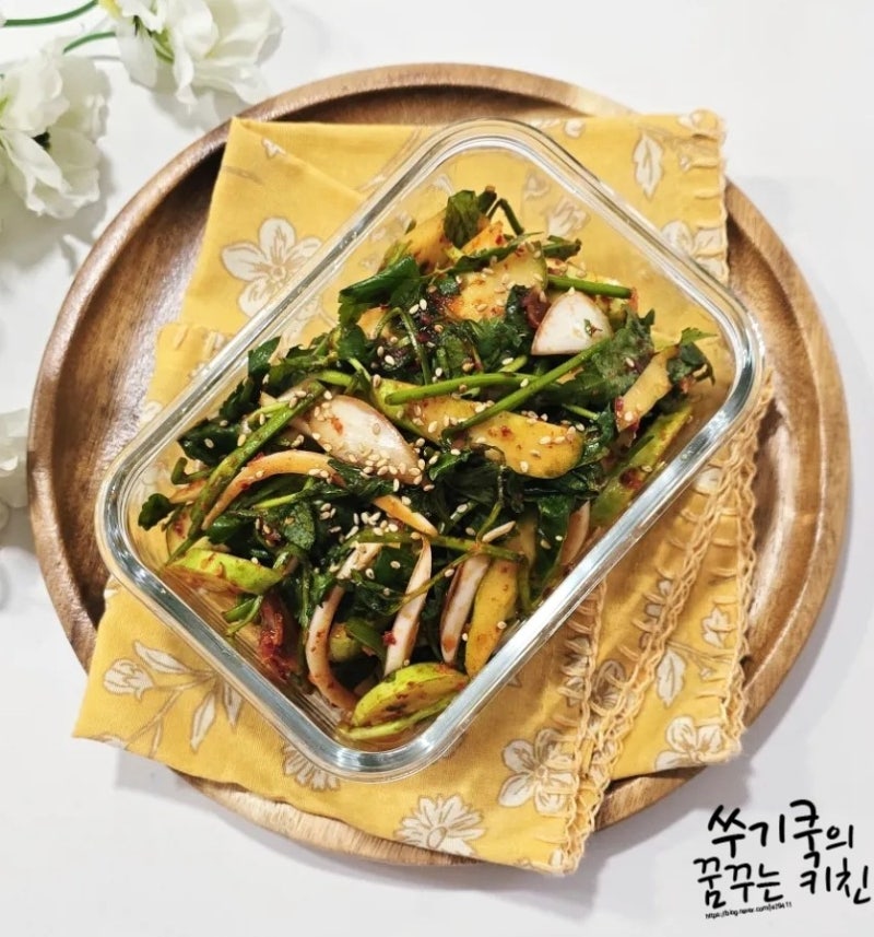 새콤달콤 오이 미나리 무침 만들기 오이 무침 레시피