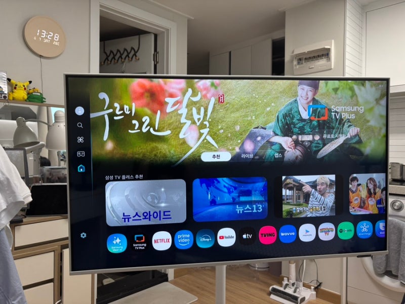 삼성 무빙스타일 삼탠바이미, 없어도 살았는데 사보니 달랐어요｜M7 43인치 M5 비교