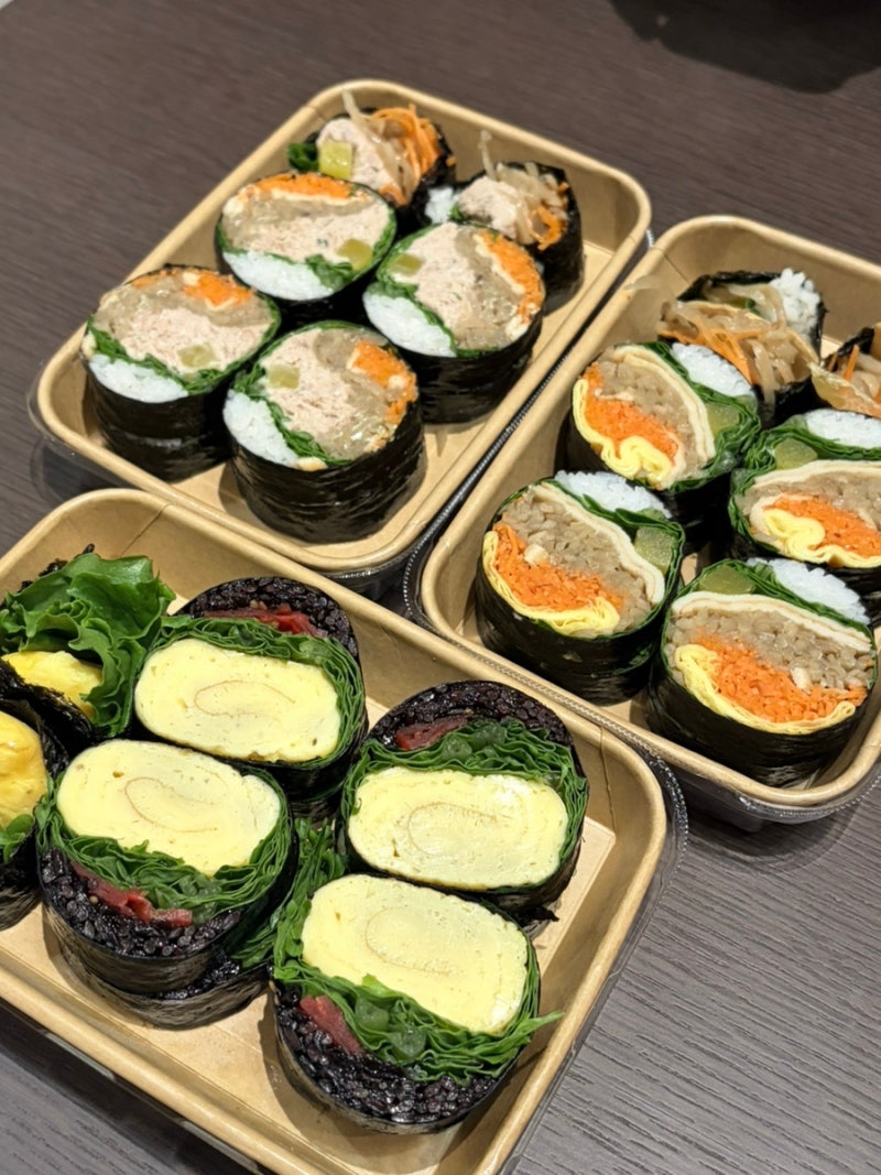The Hyundai Seoul Restaurant: Sikmulwon Gimbap Location and Weekend Visit Review