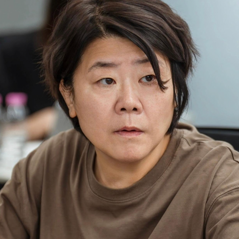 이정은 나무위키 요약, 13년 빚부터 옥자 목소리까지