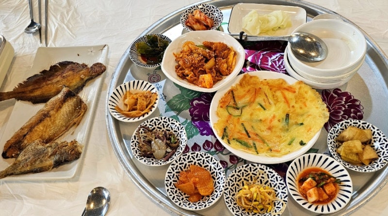 제주 애월 맛집 제주할망밥상, 갈치조림과 생선구이 푸짐한 제주 밥상