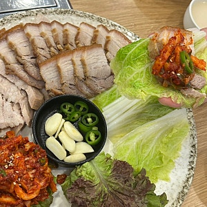 청주 가족모임 하기 좋은 청주 커넥트현대 맛집 죽림홍두깨바지락칼국수보쌈